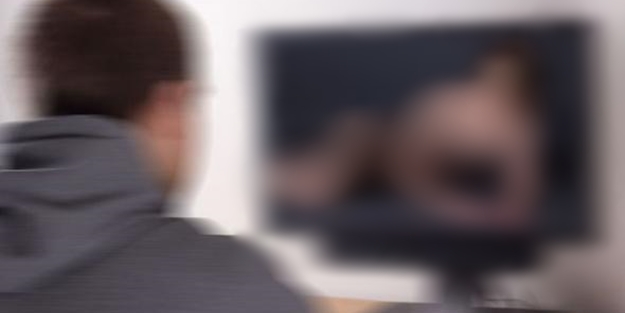 "Kadınların böyle giyinmesine nasıl izin veriliyor?"