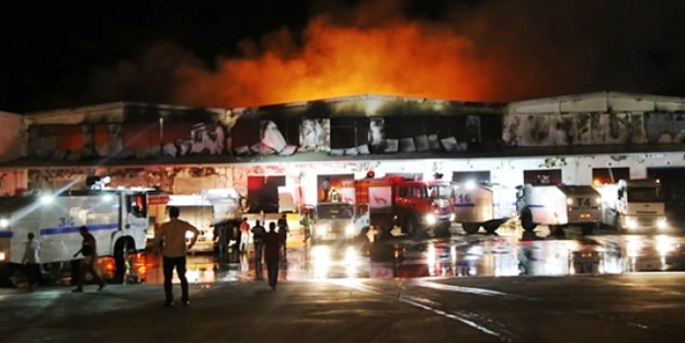 TOMA'lar bu kez yangın söndürdü