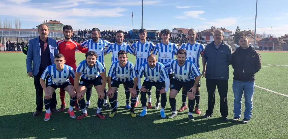 Tomarza Belediyespor, lideri devirdi 
