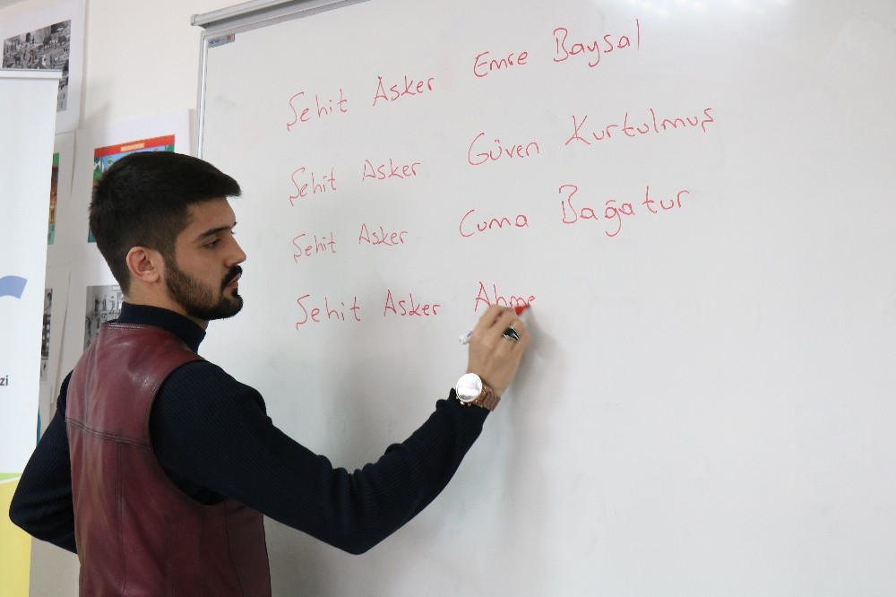 TÖMER öğrencileri İdlib şehitlerini andı 