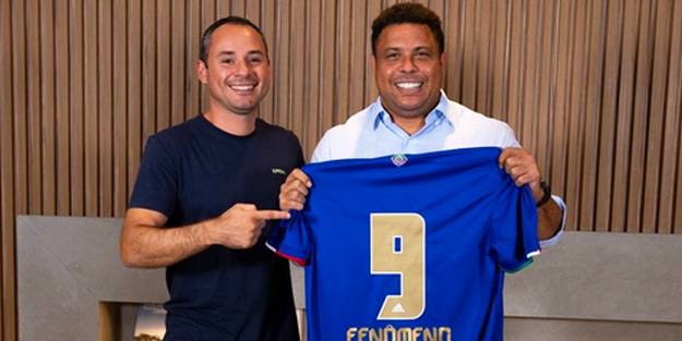 Top koşturduğu kulübü satın aldı!