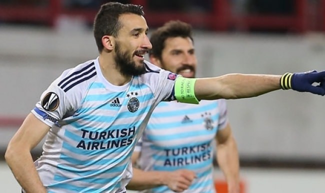 Topal: 3 kulvarda da şampiyonluk istiyoruz