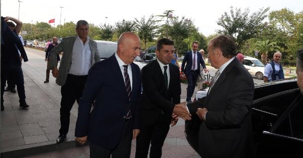 Topbaş: Hiç kimseye kırılmadım ve küsmedim