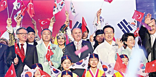 Topbaş’a ‘Güney Kore Devlet Kültür Nişanı’