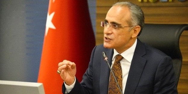 Topçu: “Bu mücadelenin adı Kürt-Türkmen savaşı değildir”