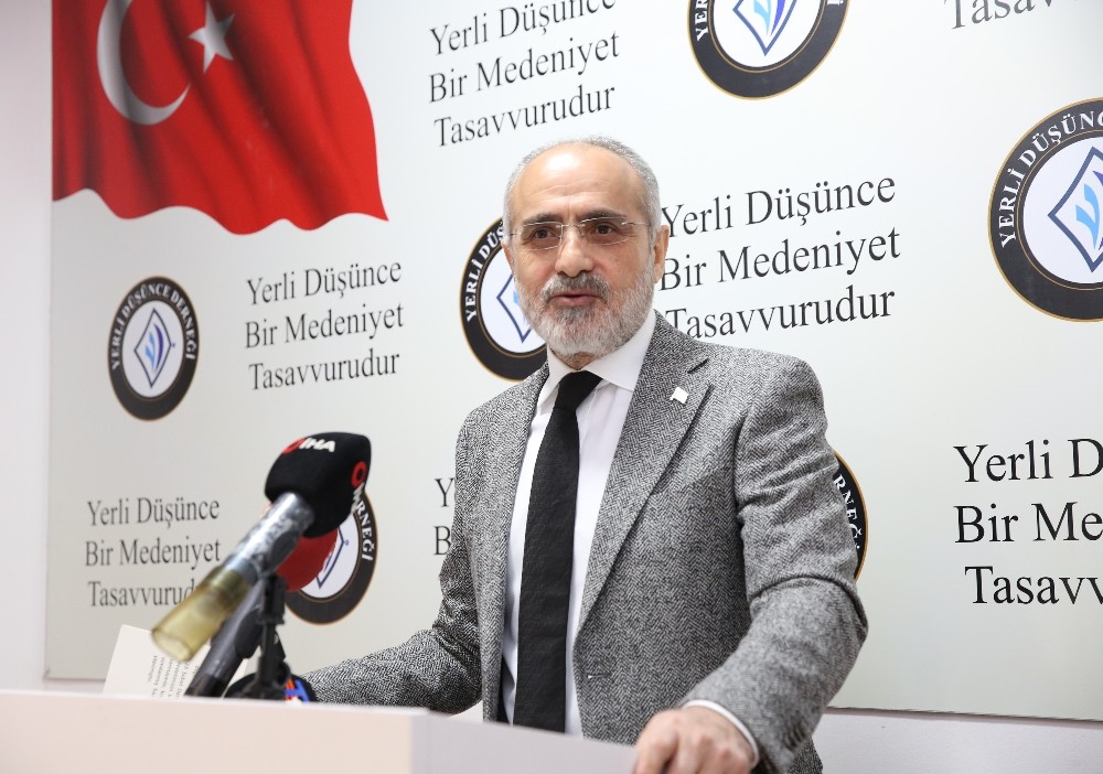 Topçu: “Çanakkale, civanların Bedir’in aslanları gibi şehitler tepesine koşarcasına peygamber ağuşuna atıldıkları yerdir” 