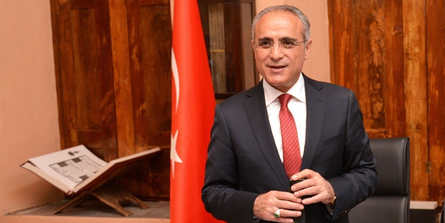 Topçu: “Eğitim camiasının özlük haklarının standardı artırılacak”