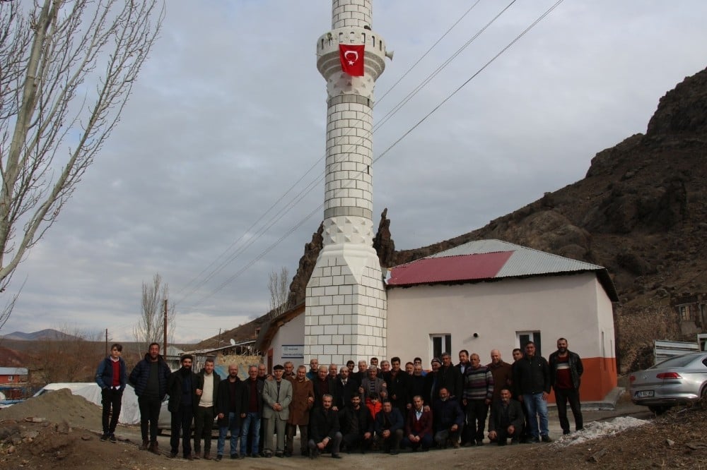 Topkaynak Köyü Camisi yeniden hizmete açıldı 