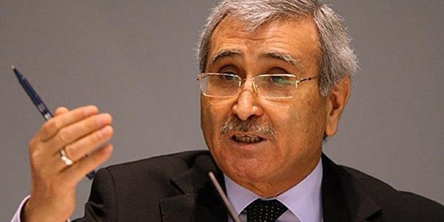 Toplama partide kriz büyüyor