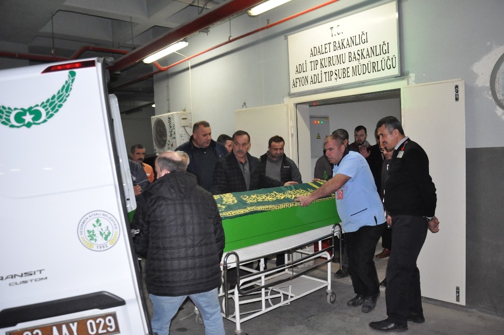Toplantı için geldiği Afyonkarahisar’da hayatını kaybetti 