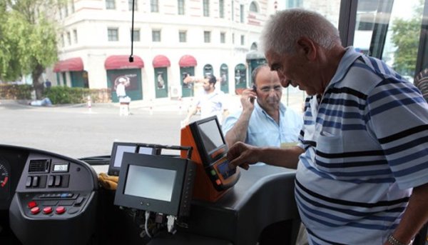 Toplu taşıma kullanan milyonlarca vatandaşı ilgilendiren karar! Ücretsiz ve indirimli kartlar tek tek toplanıyor! Uymayana para cezası kesilecek