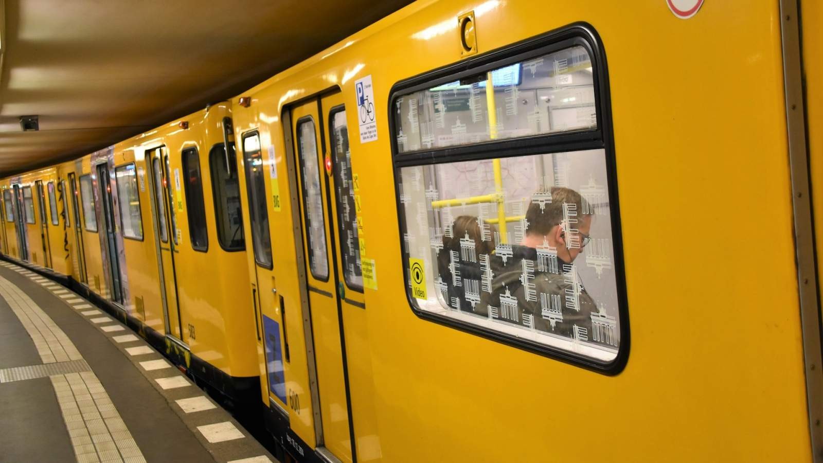 Toplu taşımada bıçak taşıyanlara 10 bin euro ceza