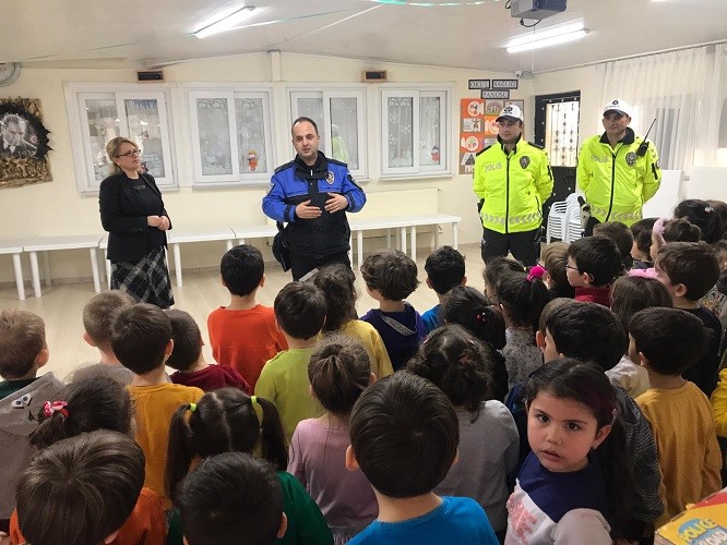 Toplum Destekli Polislerden öğrencilere çeşitli etkinlikler 
