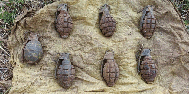 Toprağa gömülü el bombaları ele geçirildi