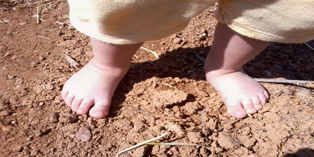 Toprağa temas etmemek, bebeklerde ve çocuklarda hastalık sebebi