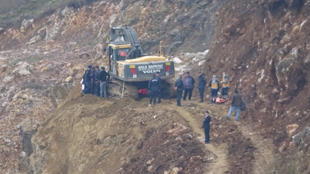 Toprak kayması sonucu 1 işçi yaralandı 