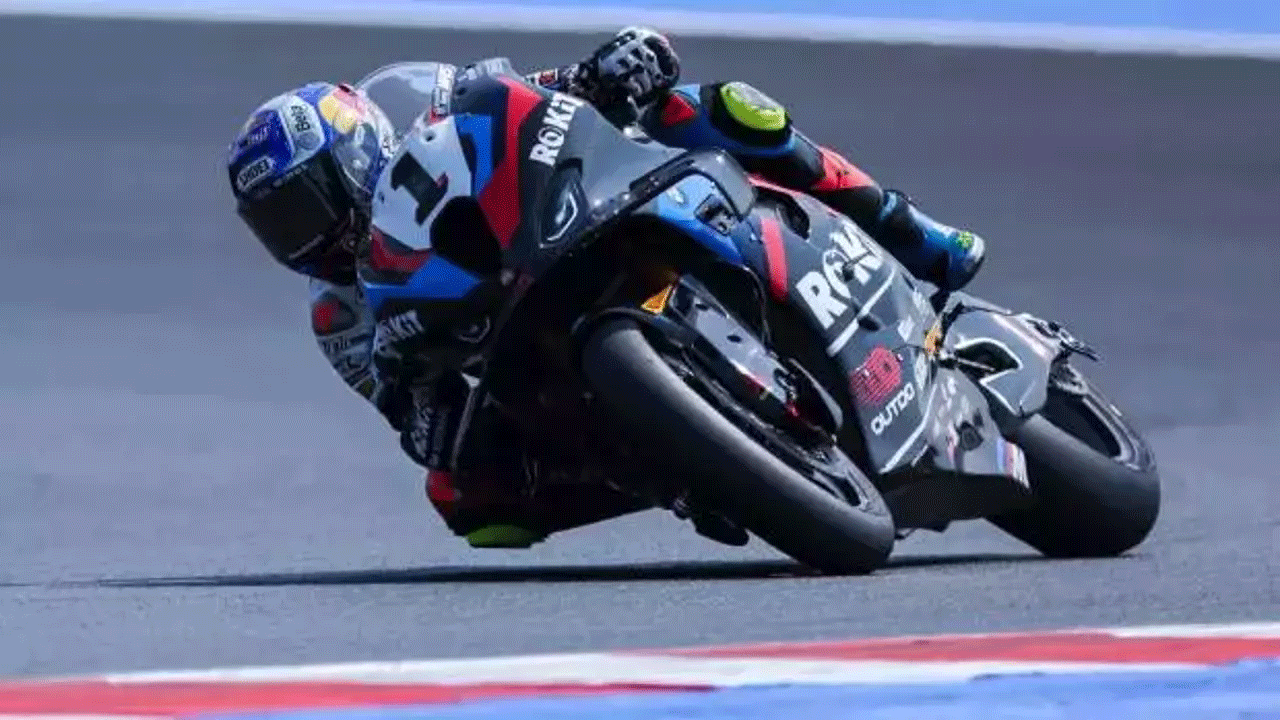 Toprak Razgatlıoğlu tarih yazdı! Kariyeinde bir ilk!