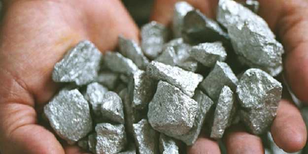 Topraklarından altın, petrol fışkırıyor! Zengin rezervi: 24 trilyon dolarlık hazine çetelerce yağmalanıyor