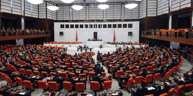 Torba yasa Meclis'ten geçti