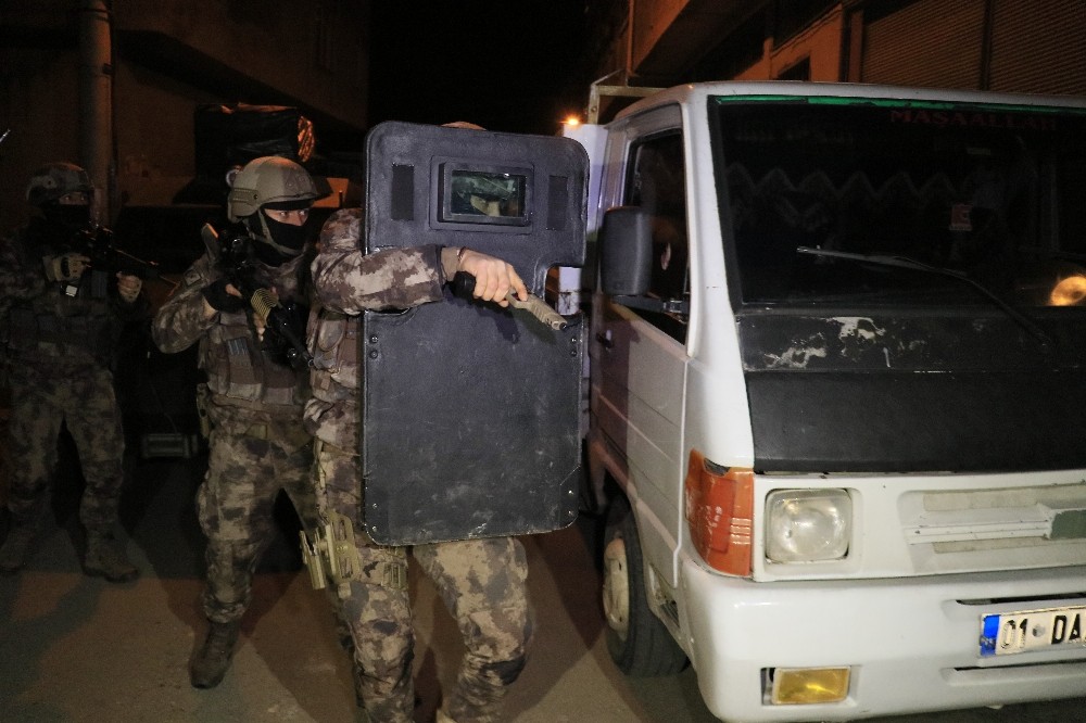 Torbacılara özel harekatla şafak baskını 