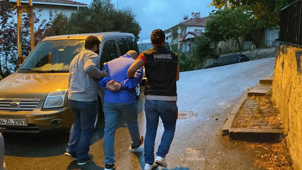 Torbacılara şafak baskını