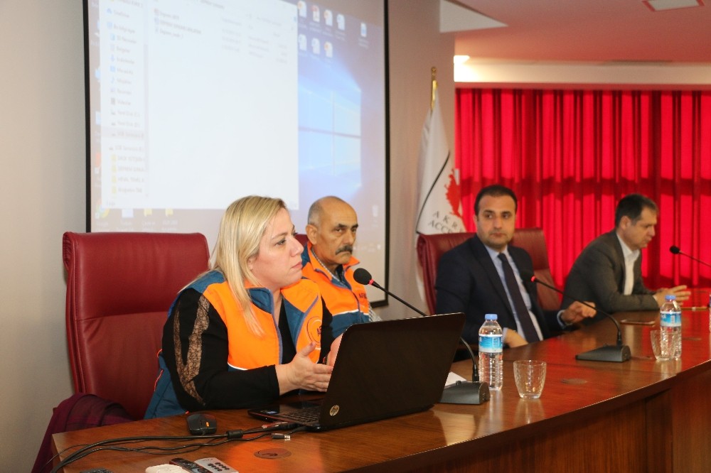 Torbalı Ticaret Odasından deprem eğitimi 