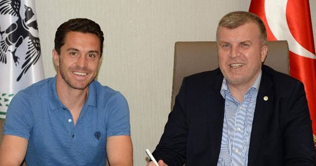 Torku Konyaspor Rangelov'un sözleşmesini uzattı