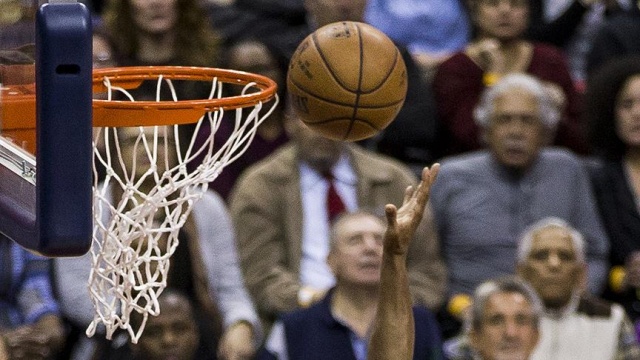 Toronto Raptors 4'te 4 yaptı