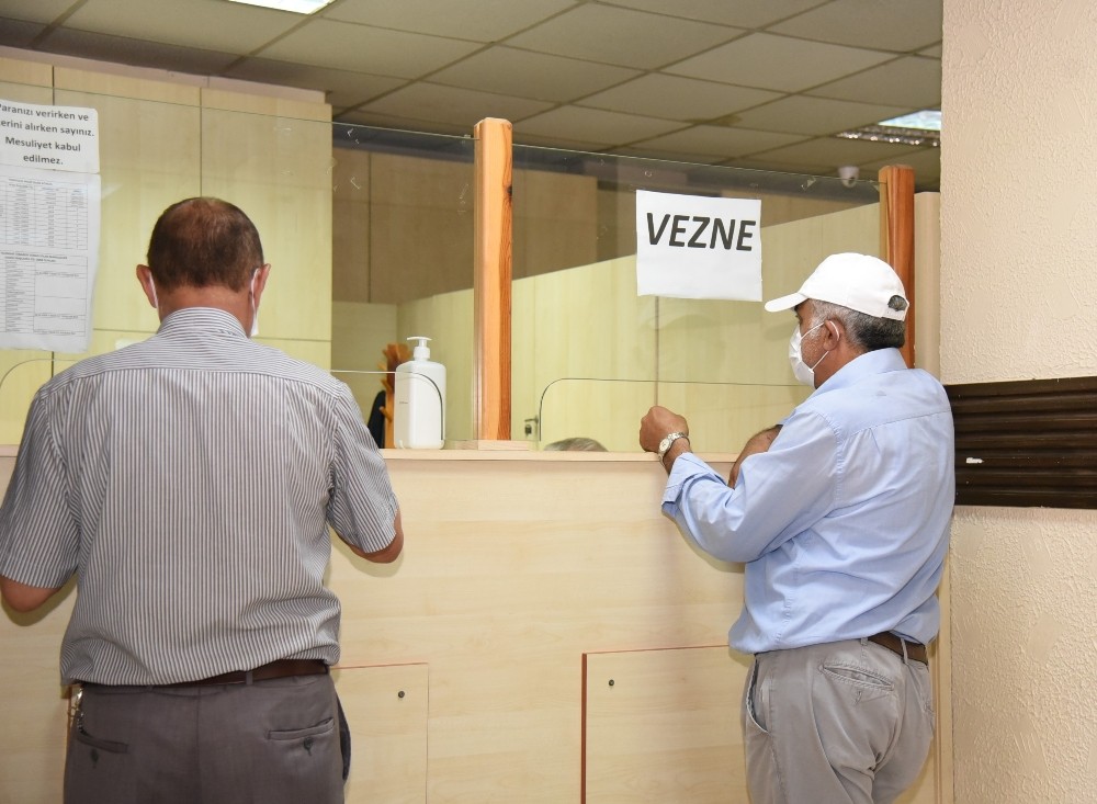 Toroslar Belediyesinde vezneler bu hafta sonu açık olacak 