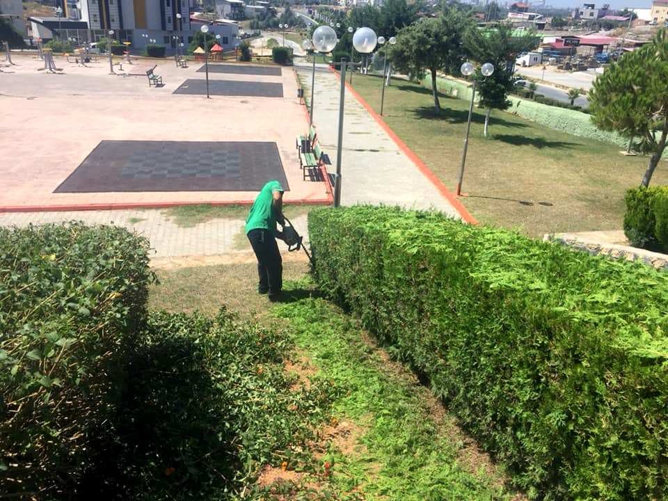 Toroslar’da çevre düzenlemesi çalışmaları sürüyor 