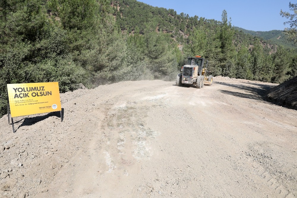 Toroslar’da yollar asfaltlanıyor 