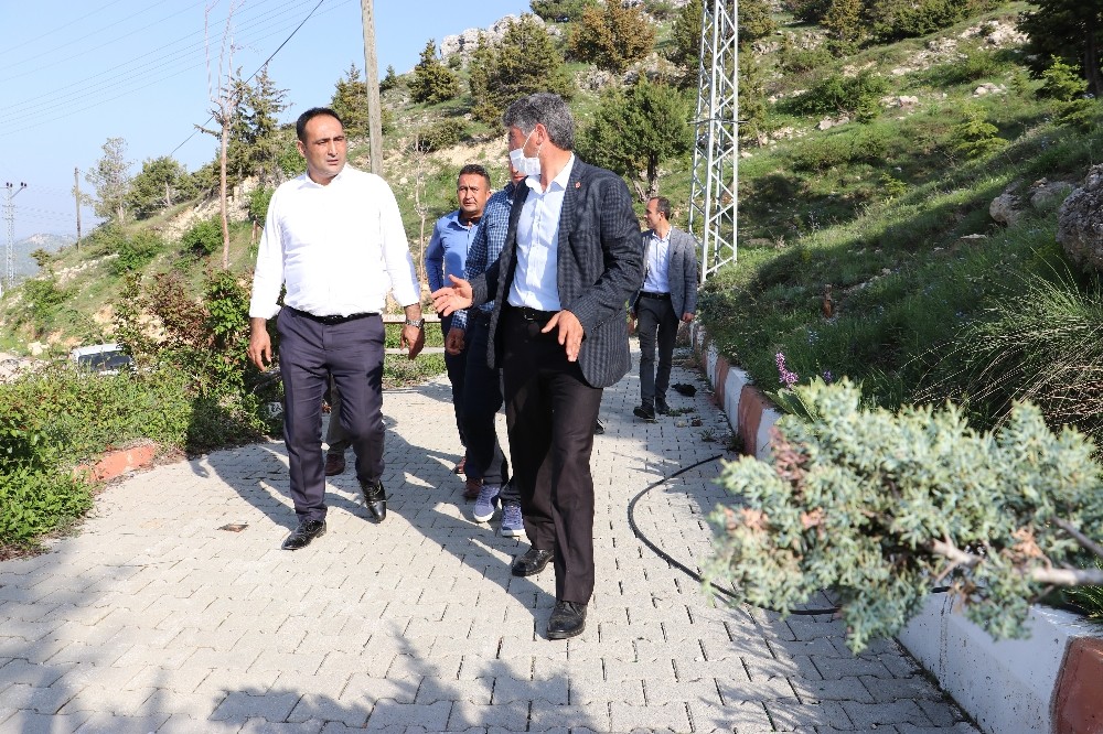 Torosların’ın parklarında yaz hazırlıkları başladı 