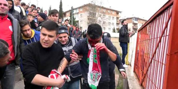 Torpil elinde patladı, tribün kan gölüne döndü!
