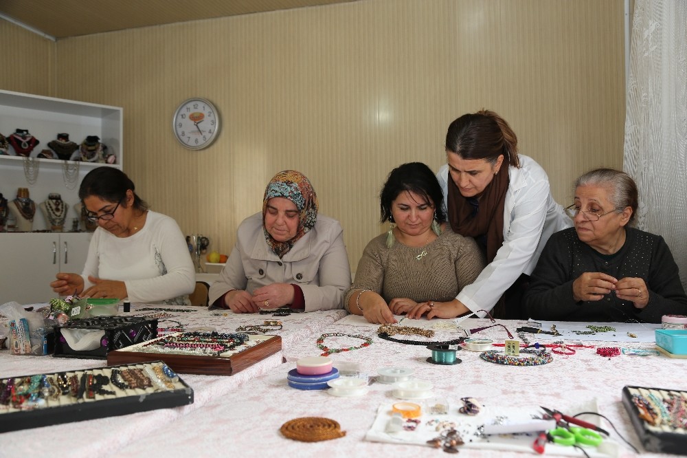 TORTEK kursiyerleri hem öğreniyor hem üretiyor 