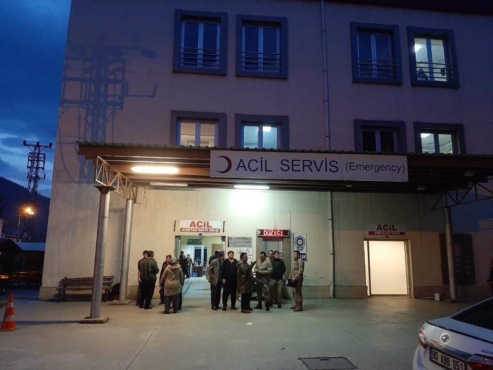 Torununun yanında kalp krizi geçirip hayatını kaybetti 