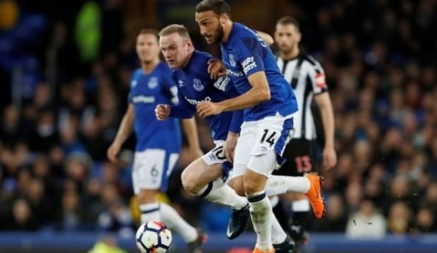 Tosun Paşalı Everton, tek golle kazandı