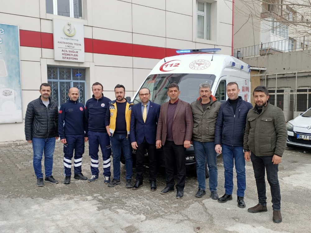 Tosya 112 Acil Servisine ambulans törenle teslim edildi 