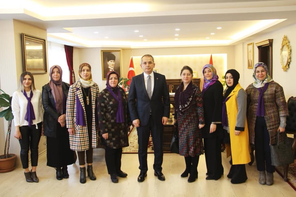 Tosya El Sanatları Derneği, Kaymakam Pişkin’i ziyaret etti 