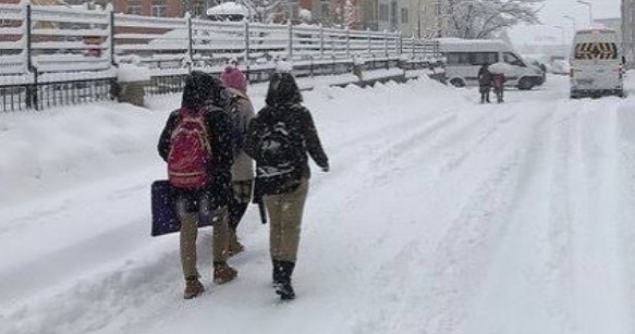 Tosya’da taşımalı eğitime 1 gün ara 