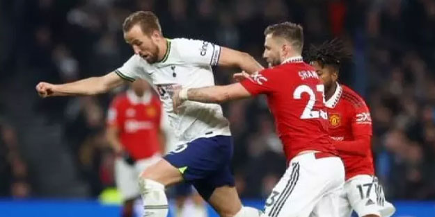 Tottenham, Manchester United'a diz çökmedi