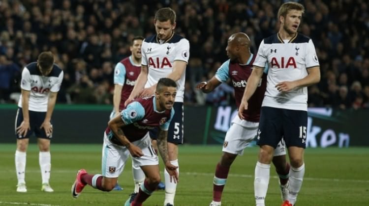 Tottenham zirve yolunda darbe!