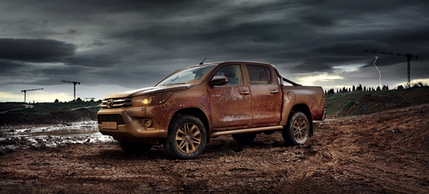 Zirveyi bırakmıyor!