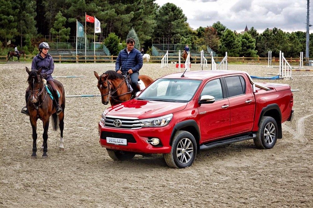 Toyota Hilux’ta faizsiz kredi 
