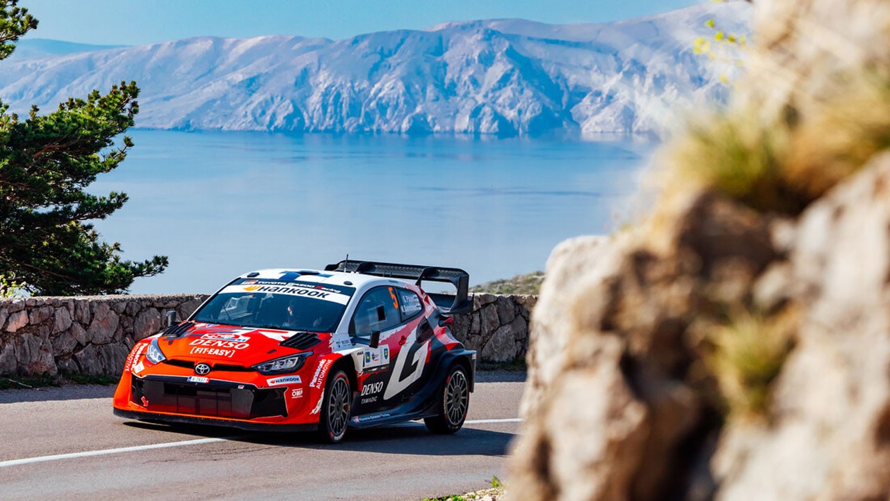 Toyota sezona iyi başladı! Hırvatistan’da duble yaptı, liderliği kaptı