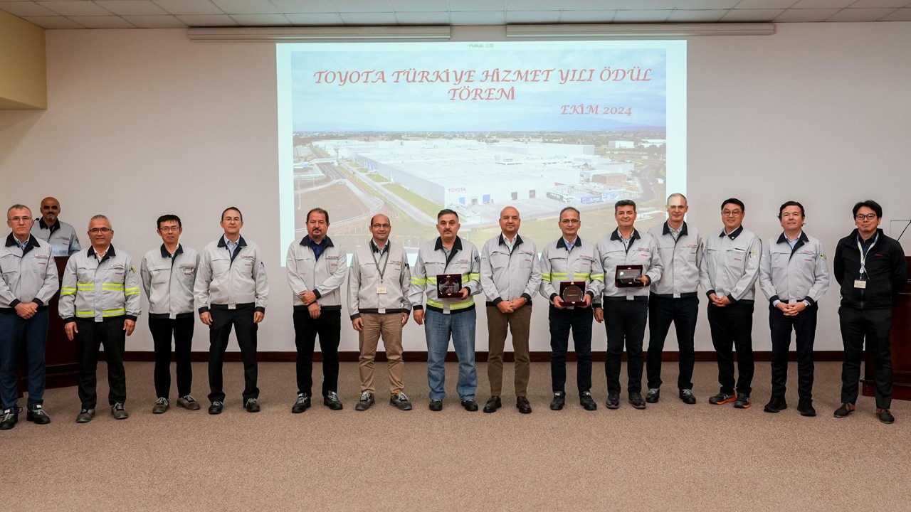 Toyota Türkiye’den 30 yılda 3.7 milyon araç ve Hizmet Yılı Ödülleri’yle başarı