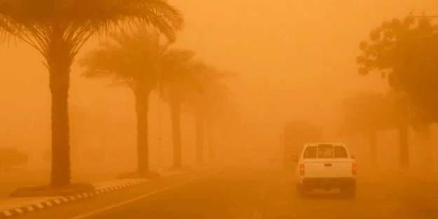 Toz fırtınası 764 kişiyi hastanelik etti