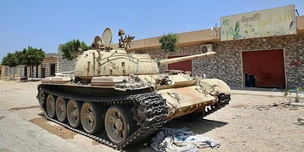 Trablus Havalimanı'nı Hafter milislerinden kurtaran Libya ordusunun yeni hedefi Terhune kenti