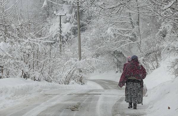 Trabzon okullar tatil mi 17 Ocak? 17 Ocak Pazartesi Trabzon hangi ilçelerde okullar tatil?