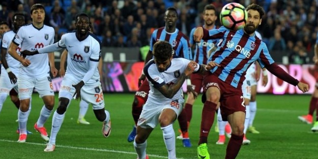Trabzon ve Başakşehir oynadı, Beşiktaş kazandı!