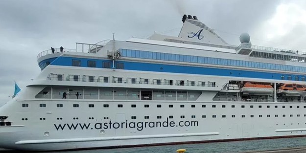 Trabzon'a kruvaziyer turlarıyla Türkiye'ye binlerce turist geldi! Milyonlarca döviz girdi